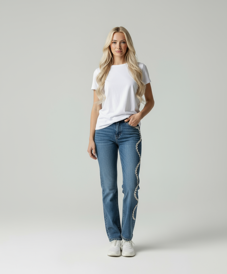Mira | Straight Fit Denim Jeans met Pareldetail