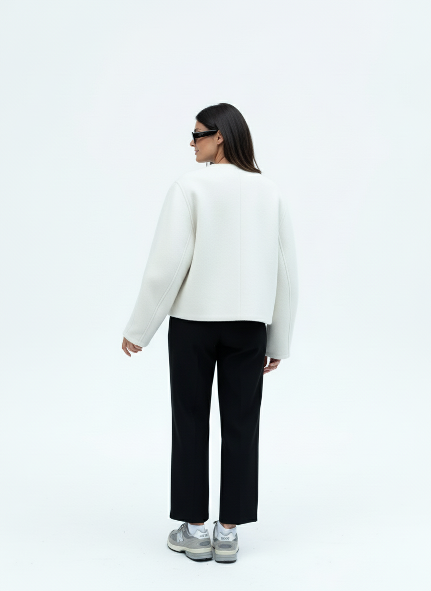 Noor | Wollen Jas met Asymmetrische Sluiting